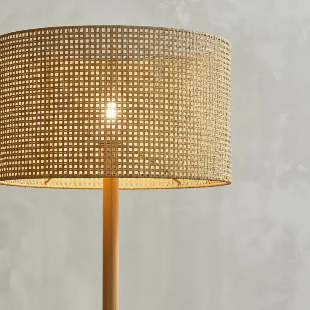 Lámpara De Pie Bruma Saiko